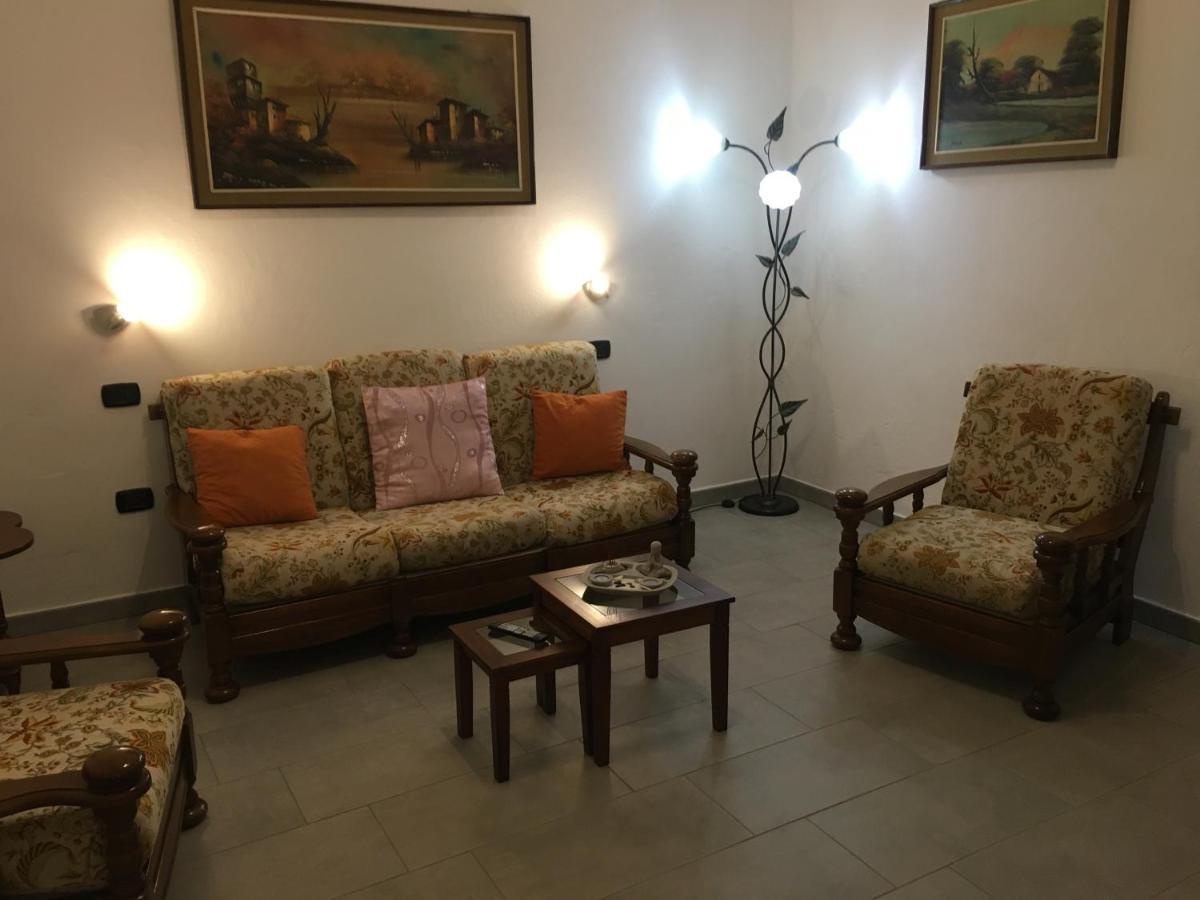 Casa Jole Villa Асемини Екстериор снимка