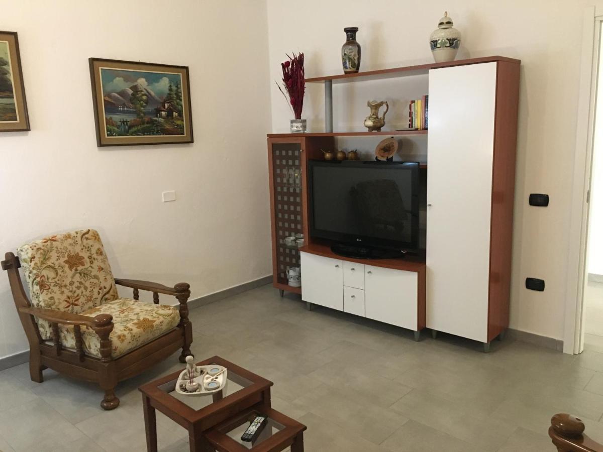Casa Jole Villa Асемини Екстериор снимка