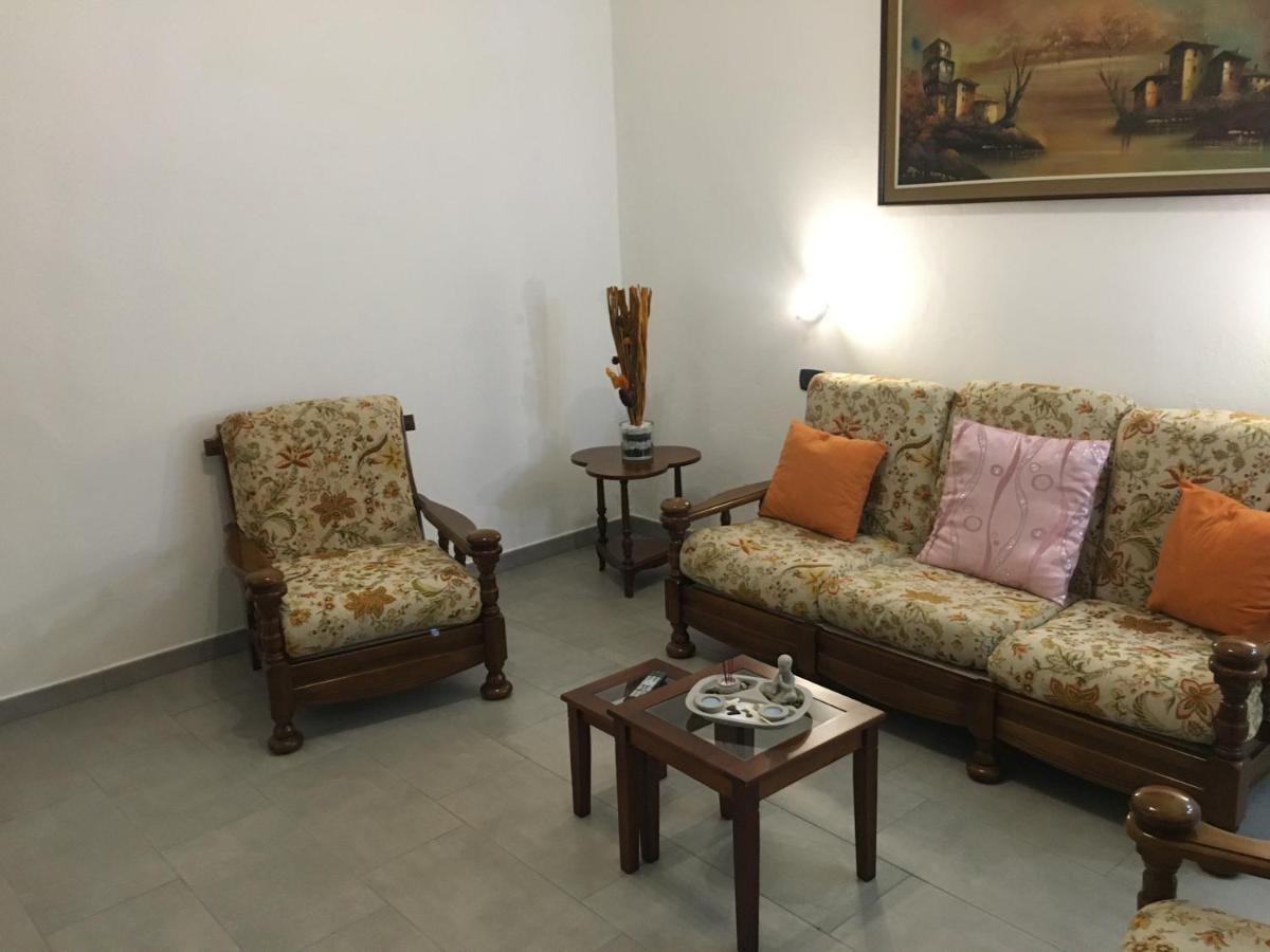 Casa Jole Villa Асемини Екстериор снимка